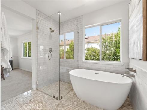 81 Linhaven , Irvine, CA