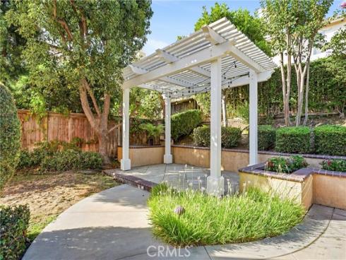 81 Linhaven , Irvine, CA