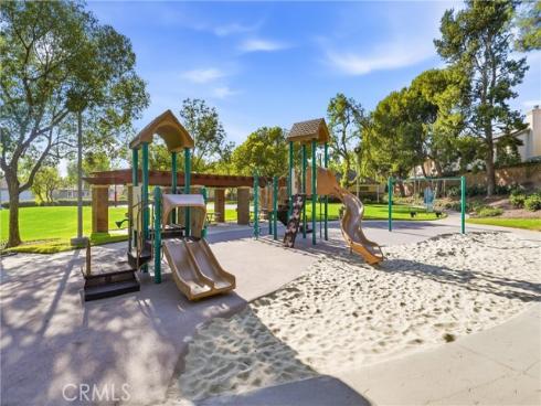 81 Linhaven , Irvine, CA