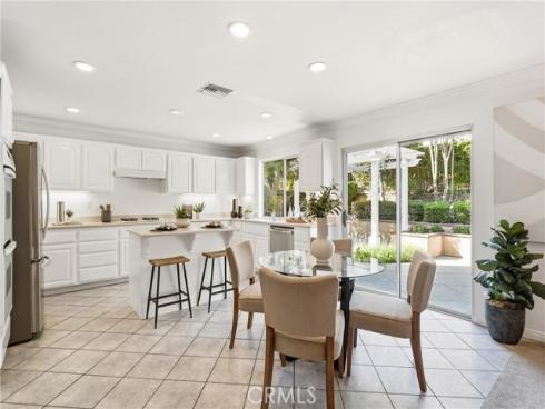 81 Linhaven , Irvine, CA