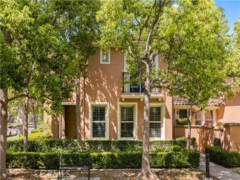 111 Chantilly