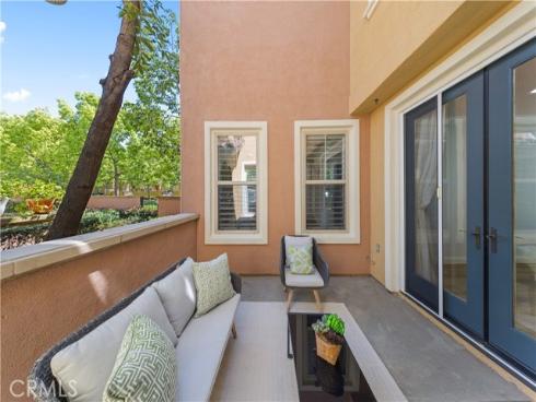 111 Chantilly , Irvine, CA