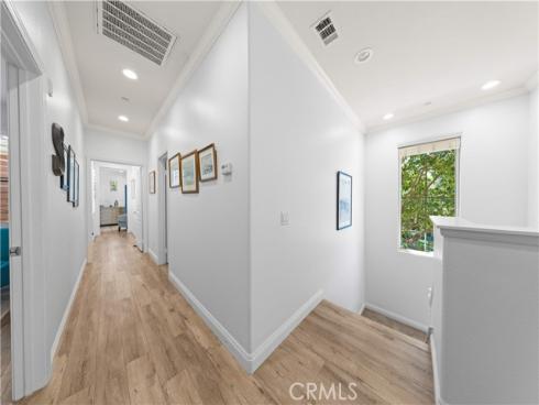 111 Chantilly , Irvine, CA
