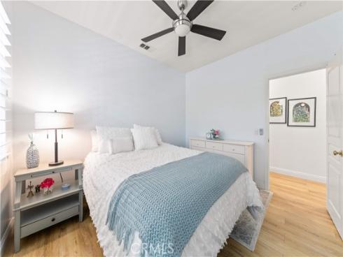 111 Chantilly , Irvine, CA