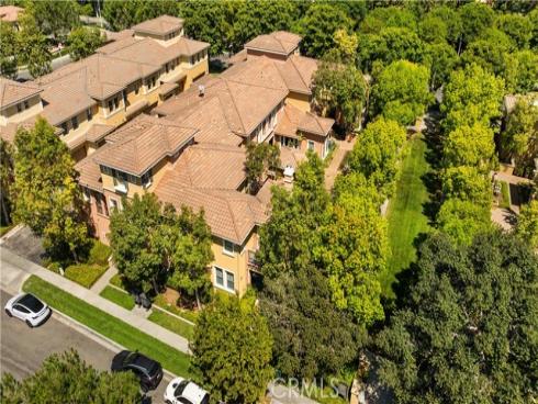 111 Chantilly , Irvine, CA