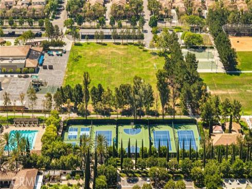 111 Chantilly , Irvine, CA