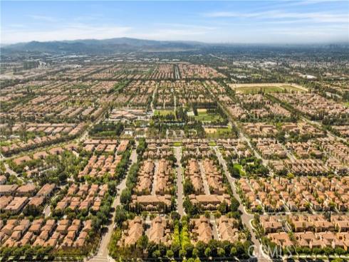 111  Chantilly  , Irvine, CA