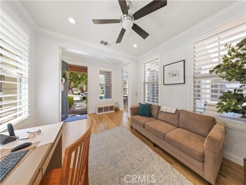 111 Chantilly , Irvine, CA