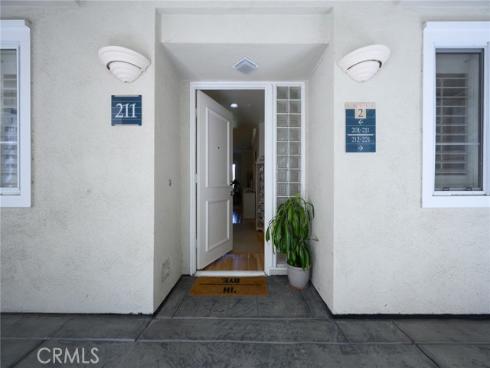 2243  Martin  211 , Irvine, CA