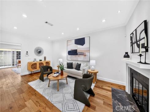 93 Goldenrod , Irvine, CA