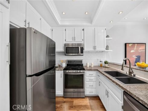 93 Goldenrod , Irvine, CA