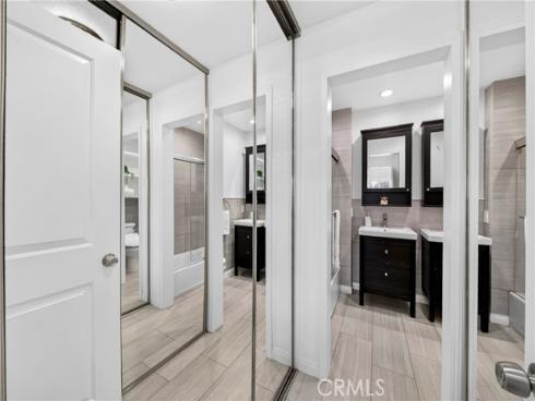 93 Goldenrod , Irvine, CA