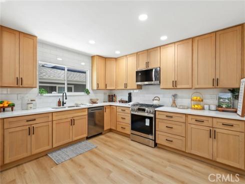 220 Gwynwood Avenue, La Habra, CA
