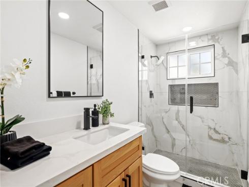220 Gwynwood Avenue, La Habra, CA