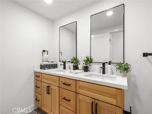 220 Gwynwood Avenue, La Habra, CA