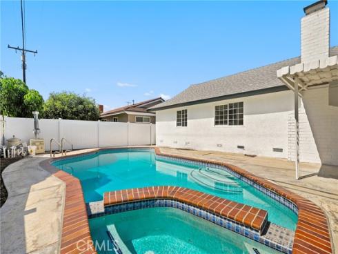 220 Gwynwood Avenue, La Habra, CA