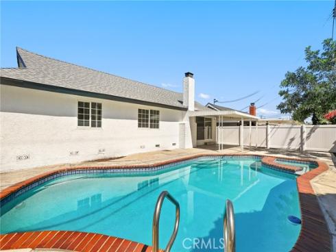 220 Gwynwood Avenue, La Habra, CA