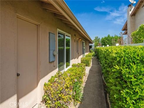 611 Honeywood Lane, La Habra, CA