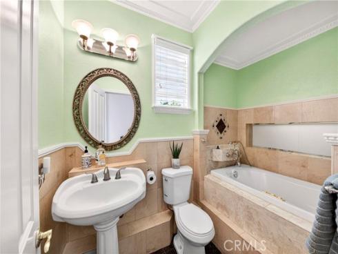 1820 W Demaret   Court, La Habra, CA