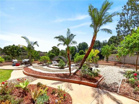 1820 W Demaret   Court, La Habra, CA
