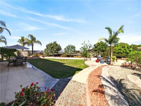 1820 W Demaret   Court, La Habra, CA