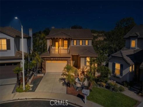 1820 W Demaret   Court, La Habra, CA