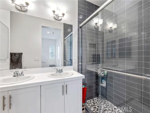 149 E Knox , La Habra, CA