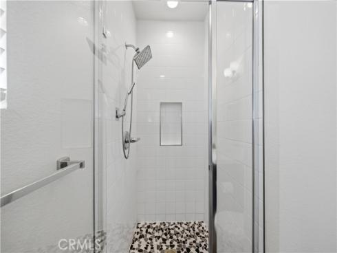 205 S Paige Ln , La Habra, CA