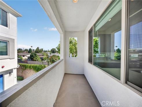 205 S Paige Ln , La Habra, CA
