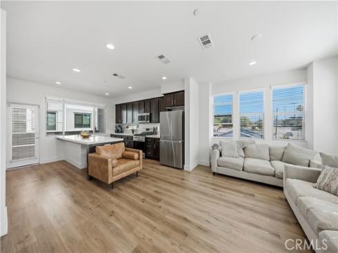 205 S Paige Ln , La Habra, CA