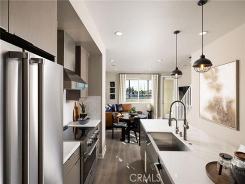 166 E Whittier Boulevard, La Habra, CA