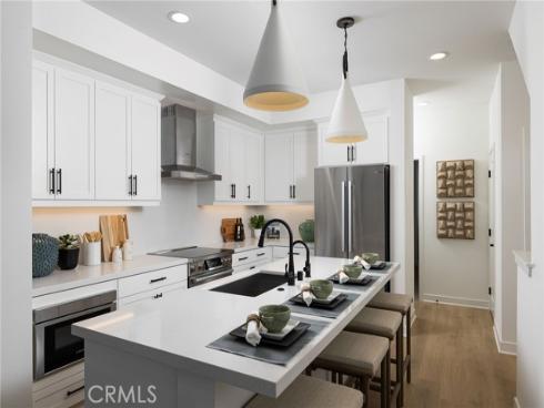 164 E Whittier   Boulevard, La Habra, CA