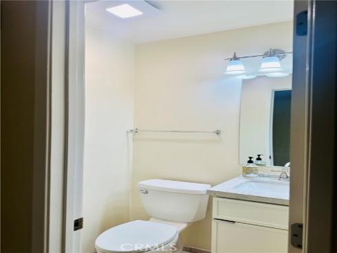 1008 Las Lomas Unit C , La Habra, CA