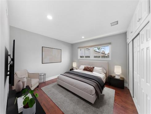1020 La Serna , La Habra, CA