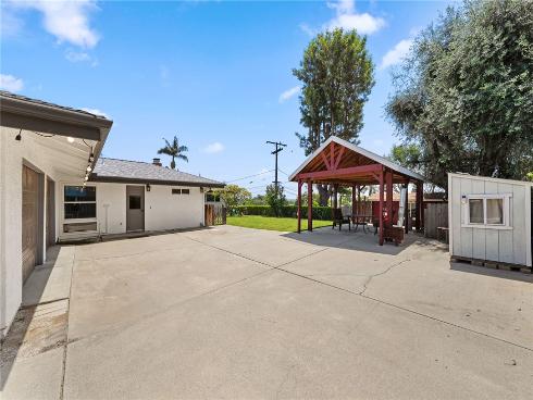 1020 La Serna , La Habra, CA