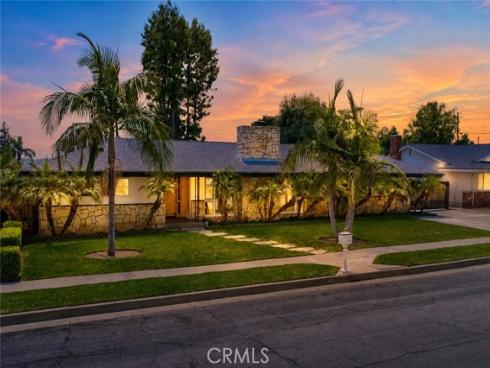 1020 La Serna , La Habra, CA