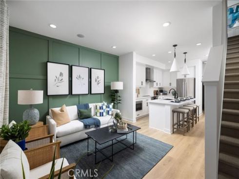 318 E William Way, La Habra, CA