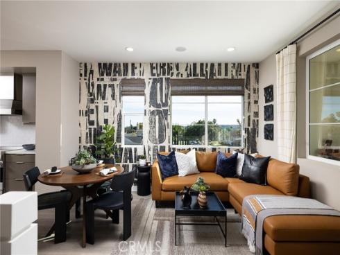 326 E William Way, La Habra, CA