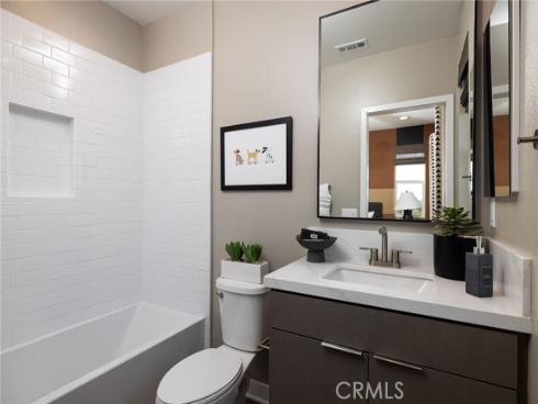 326 E William Way, La Habra, CA