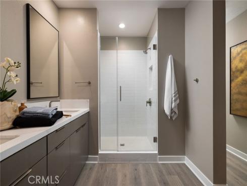326 E William Way, La Habra, CA
