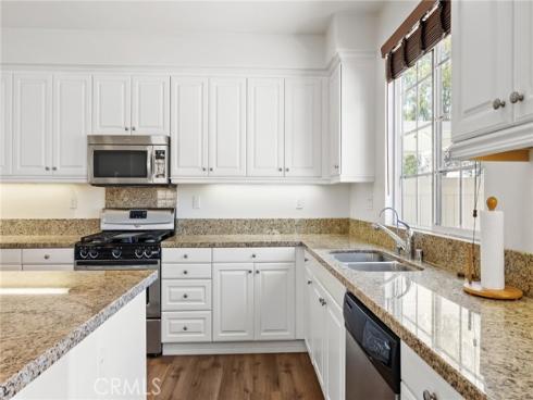 107 E Triana Court, La Habra, CA