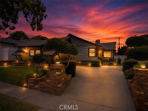 1641 W El Portal Dr , La Habra, CA