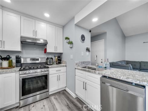 1042 E La Habra 234 Boulevard, La Habra, CA