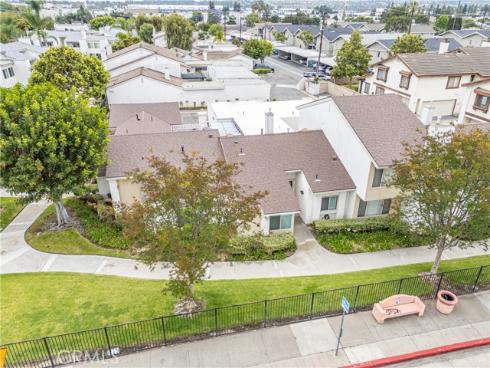 950 E La Habra 100 , La Habra, CA
