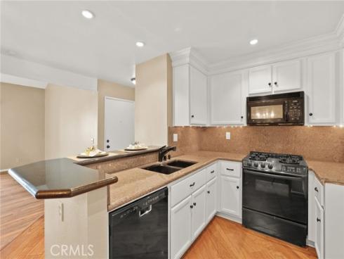 1042 E La Habra  231  Boulevard, La Habra, CA
