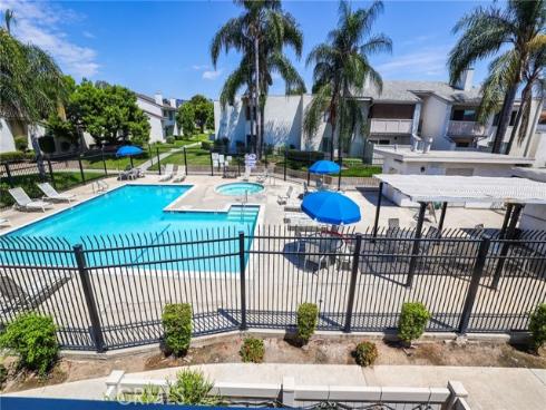 1042 E La Habra  231  Boulevard, La Habra, CA
