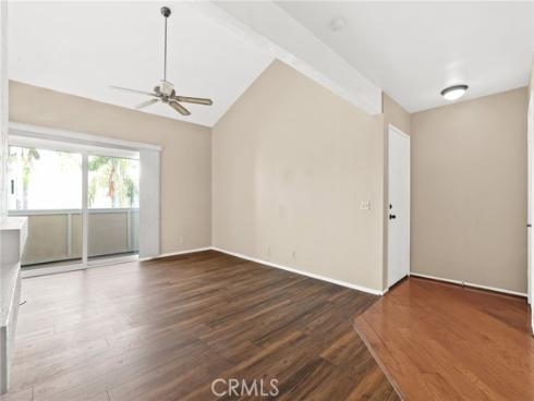 1042 E La Habra  231  Boulevard, La Habra, CA