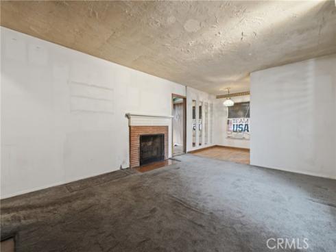 200 E Pinehurst , La Habra, CA