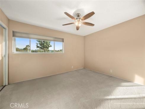 945 Glencliff , La Habra, CA