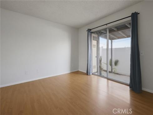 527 S Walnut  3 , La Habra, CA